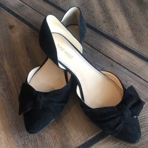 Nine West black suede flats